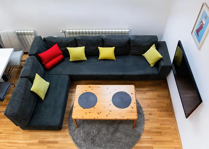 アパート Parkside Garni ノヴィ・サド