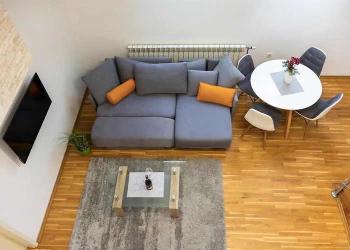 דירה Parkside Garni נובי סאד